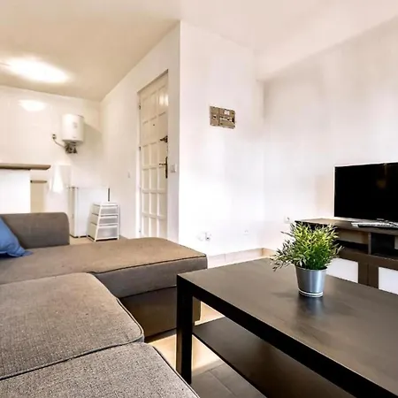 Two Bedroom In Playa De Americas, Free Wifi